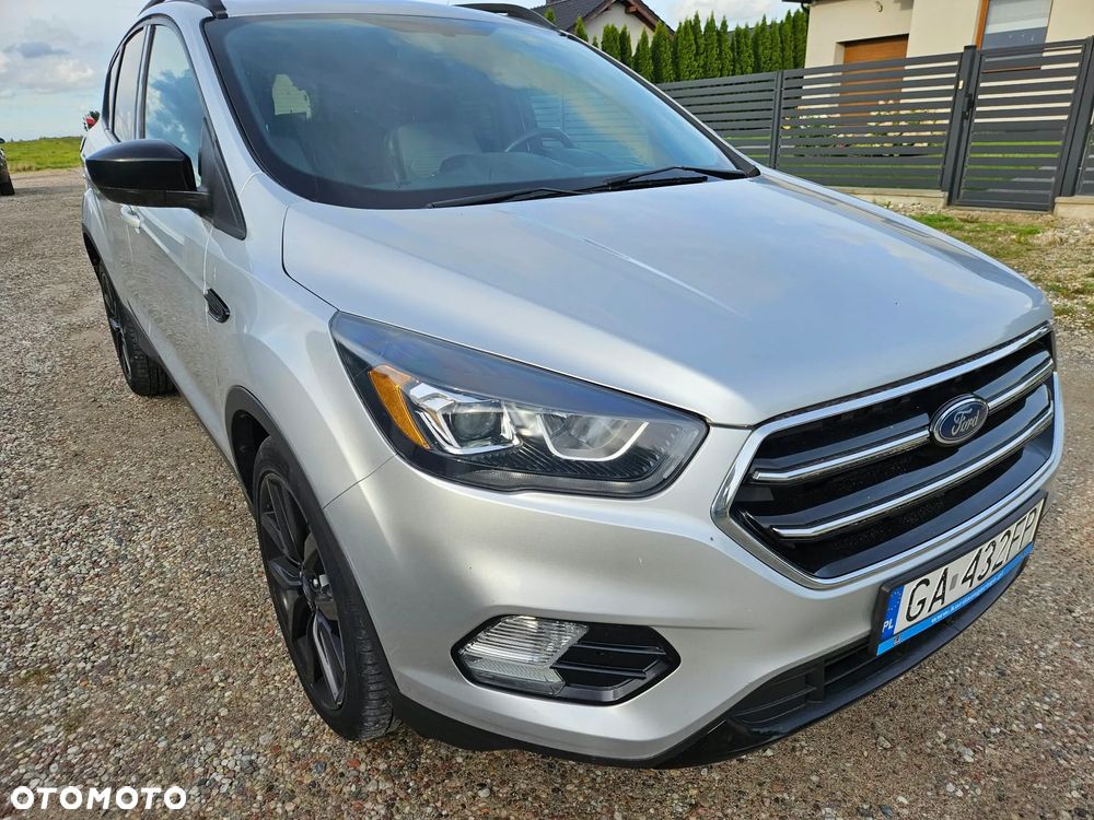 Ford Escape - 13