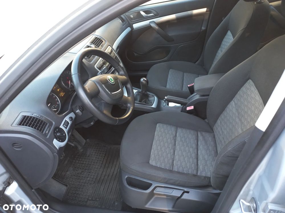 Skoda Octavia 1.9 TDI Ambiente - 6