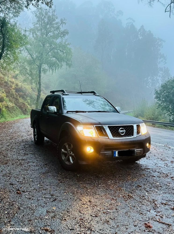 Nissan Navara 2.5 dCi CD LE - 2