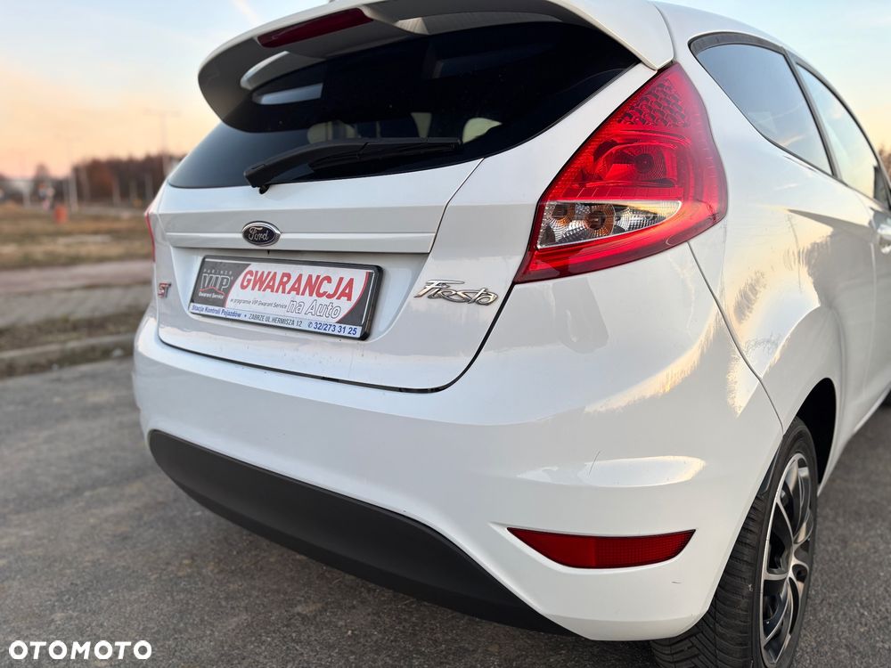 Ford Fiesta 1.25 Champions Edition - 12