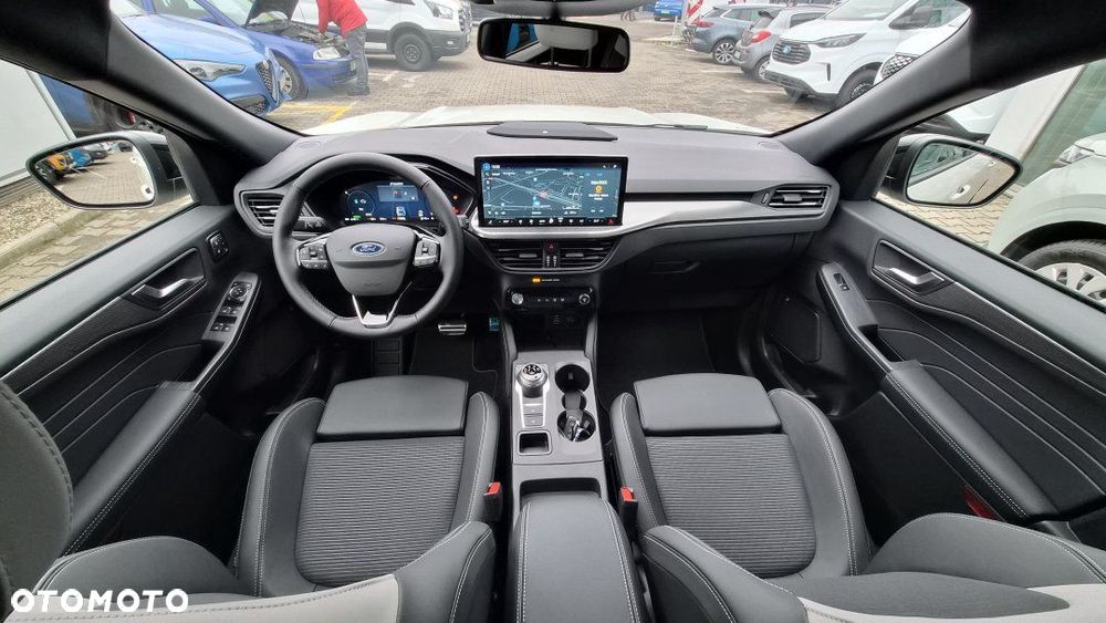 Ford Kuga - 18