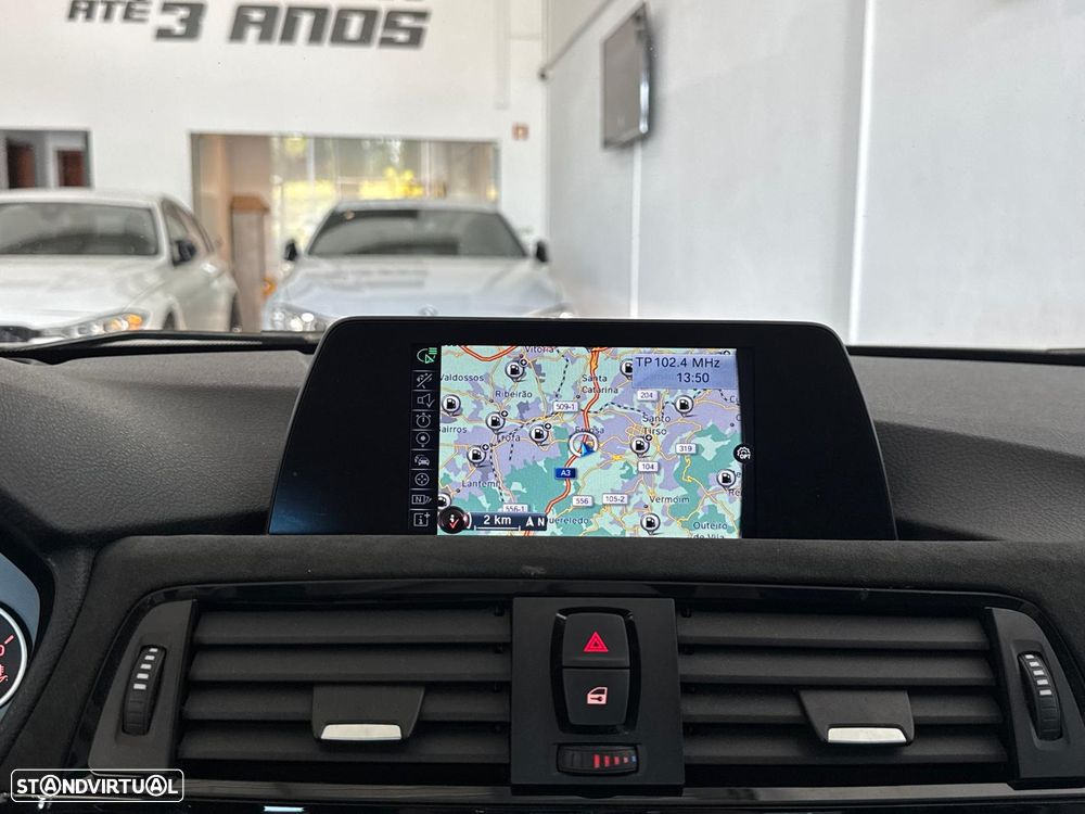 BMW 335 i Auto Pack M - 23