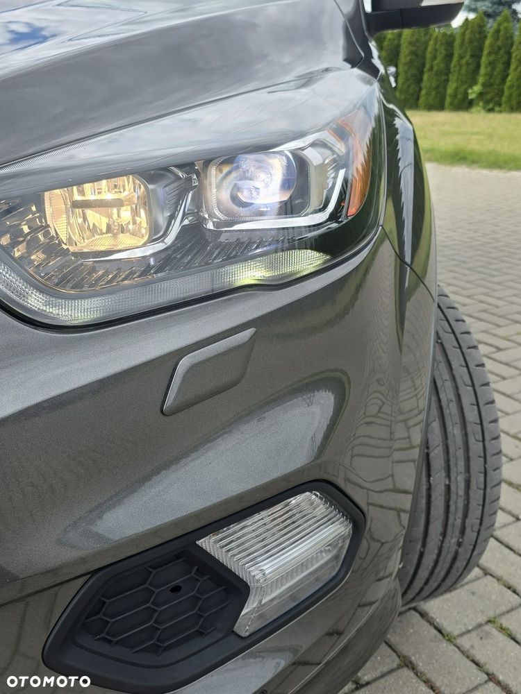 Ford Kuga - 6