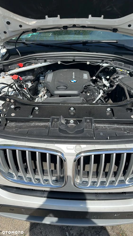 BMW X4 xDrive20d xLine - 12