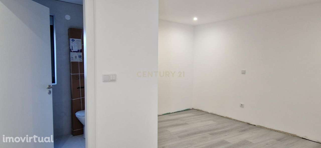 Moradia em pedra reconstruida - Grande imagem: 5/8