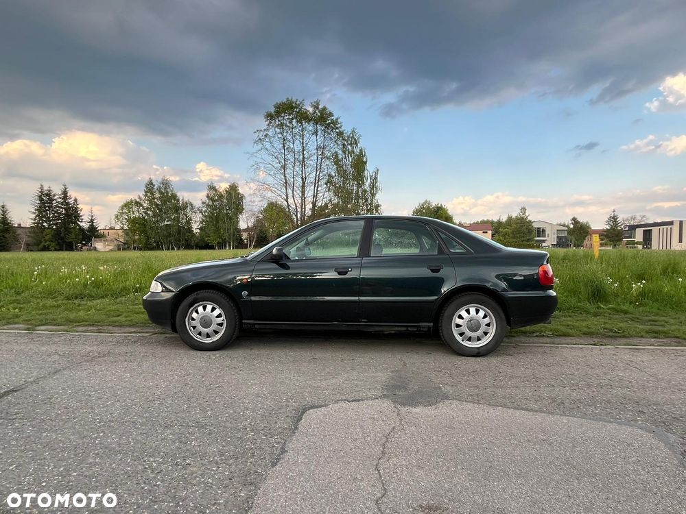 Audi A4 Limousine - 7