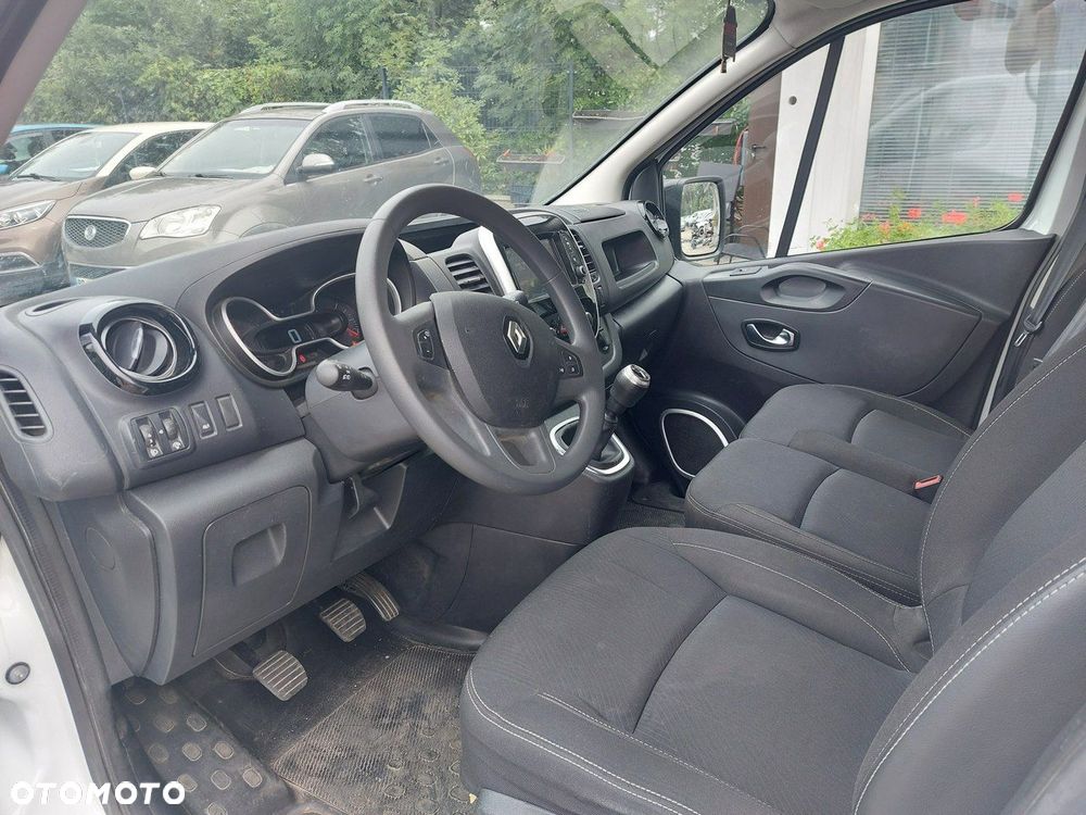 Renault Trafic - 13