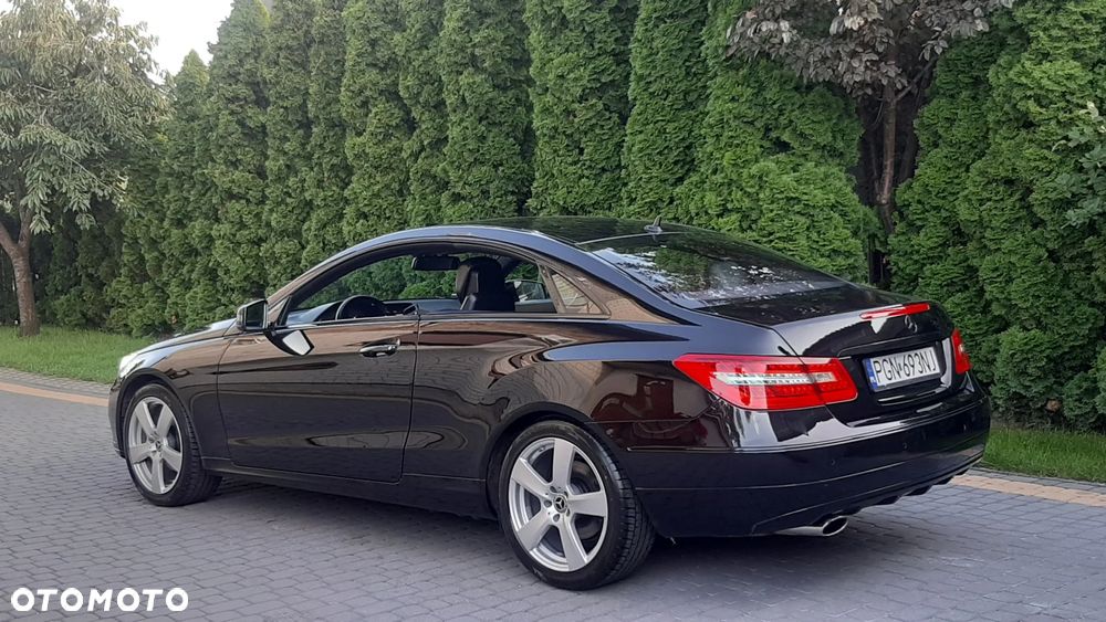 Mercedes-Benz Klasa E 200 BlueEFFICIENCY 7G-TRONIC Avantgarde - 12