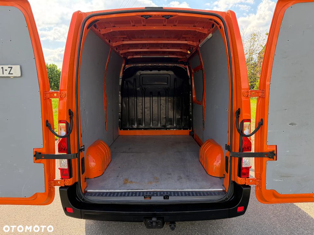Opel Movano * 2.3 / 135KM * L2H2 / Średni / Podwyższany * Furgon / Blaszak * - 18