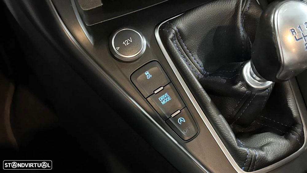 Ford Focus 2.3 EcoBoost RS - 35