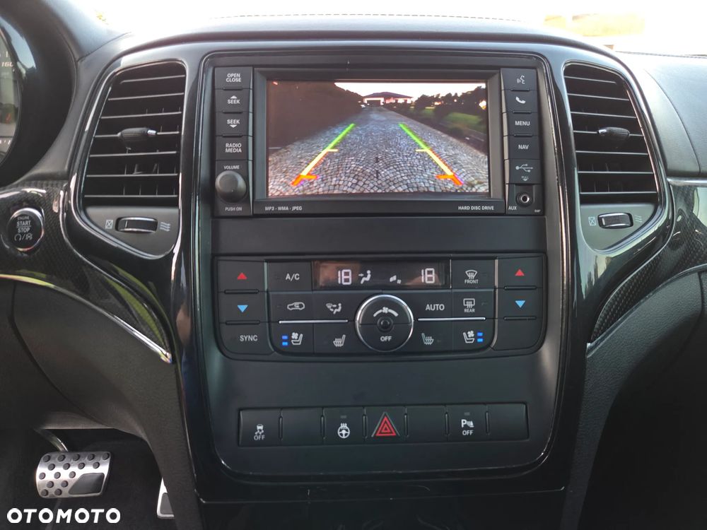 Jeep Grand Cherokee 6.4 V8 SRT8 - 25