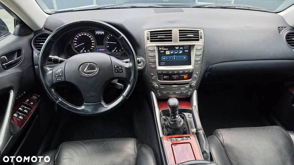 Lexus IS 250 Elegance - 18