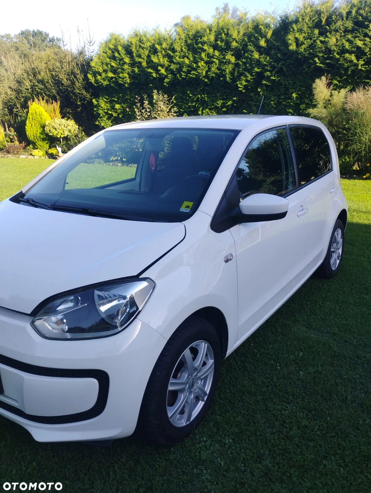 Volkswagen up! - 5
