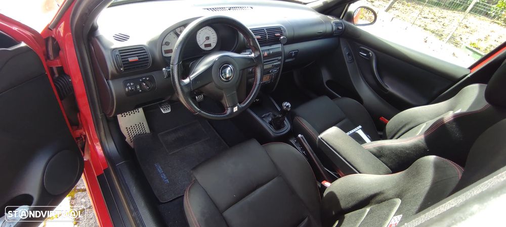 SEAT Leon 1.8 T Cupra R - 7