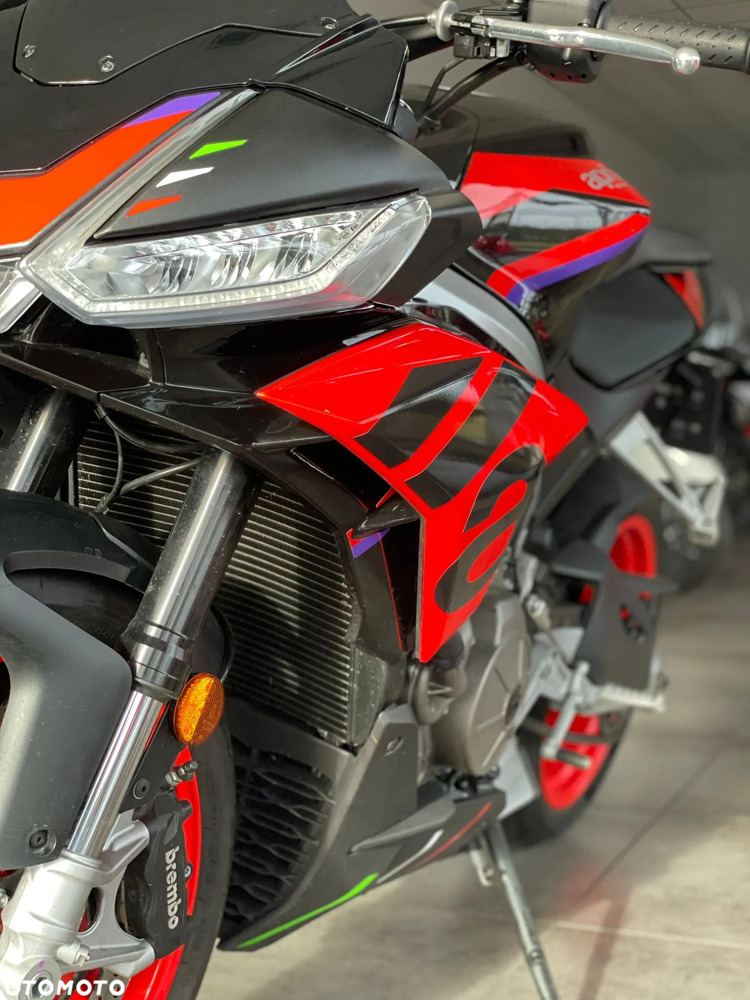 Aprilia Tuono - 6