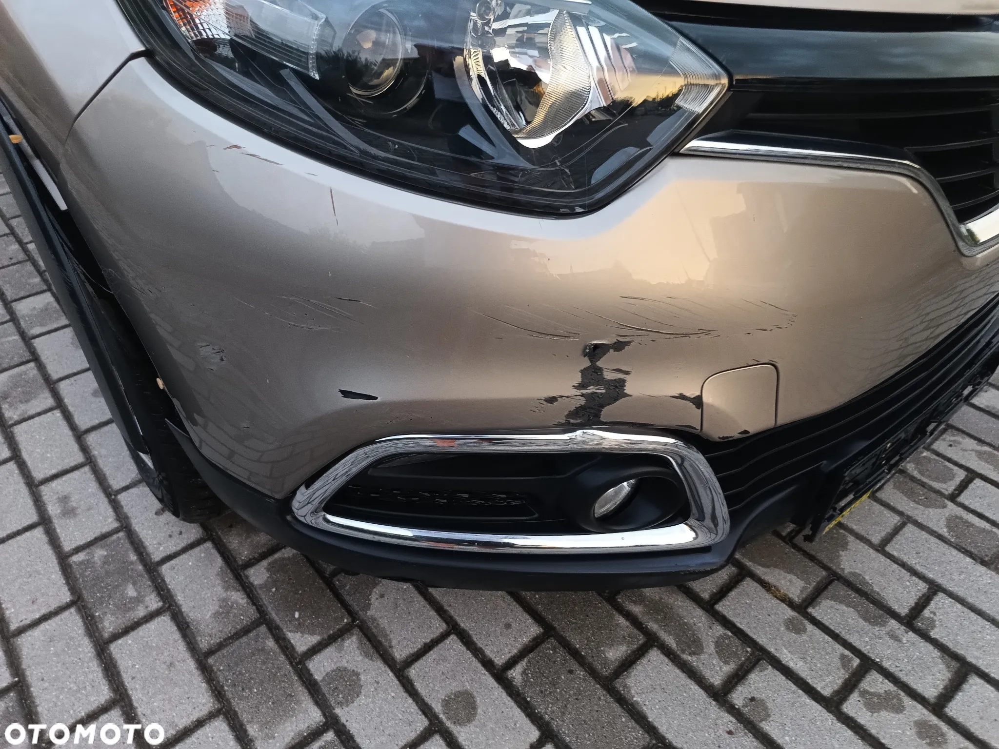 Renault Captur 0.9 Energy TCe Helly Hansen - 26