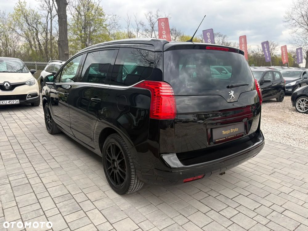 Peugeot 5008 - 6