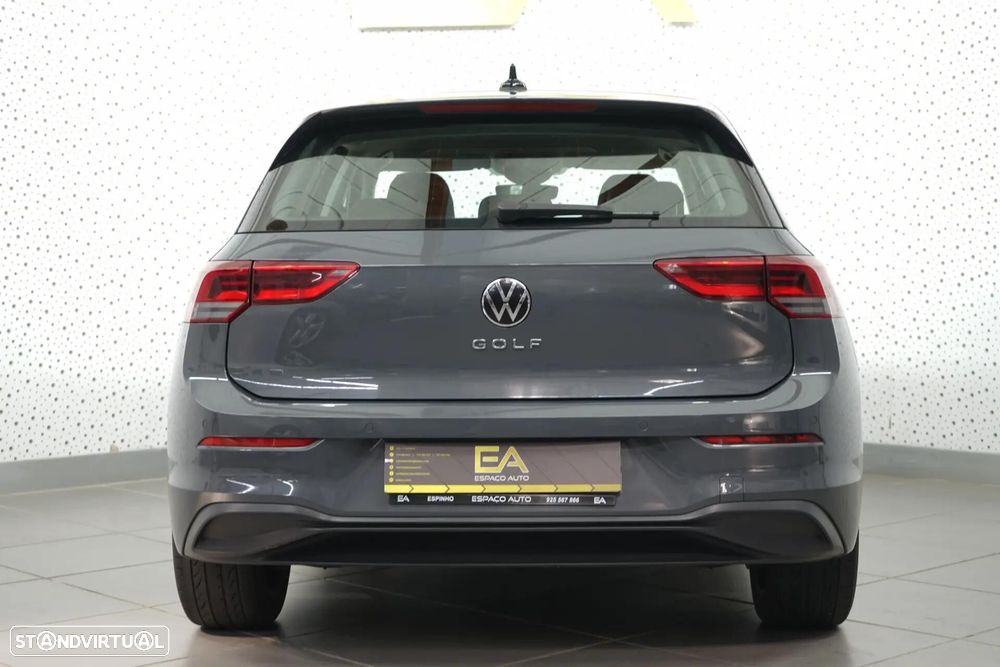 VW Golf - 9