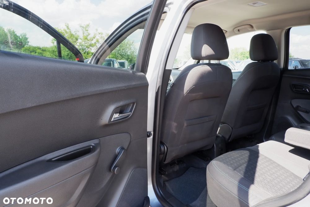 Chevrolet Trax 1.6 LS - 30