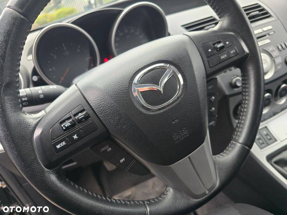 Mazda 3 1.6 CD Exclusive + - 30