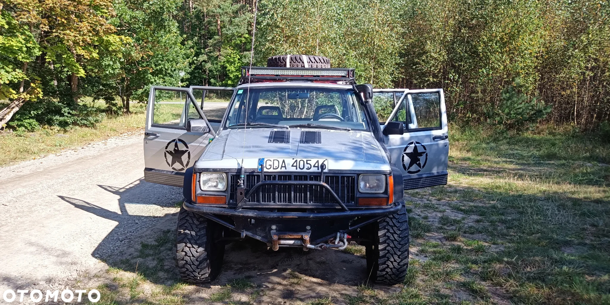 Jeep Cherokee 4.0 - 17