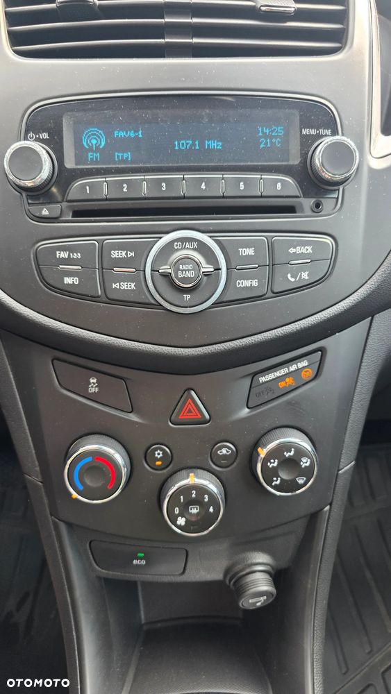 Chevrolet Trax 1.4T AWD LT - 22