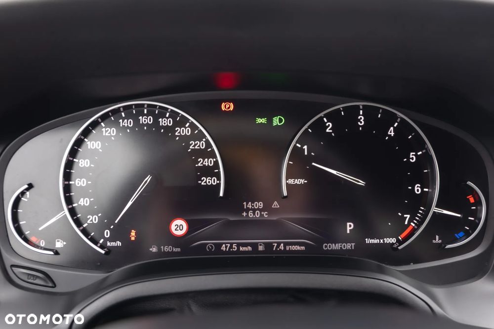 BMW Seria 3 320i xDrive M Sport Sport - 22