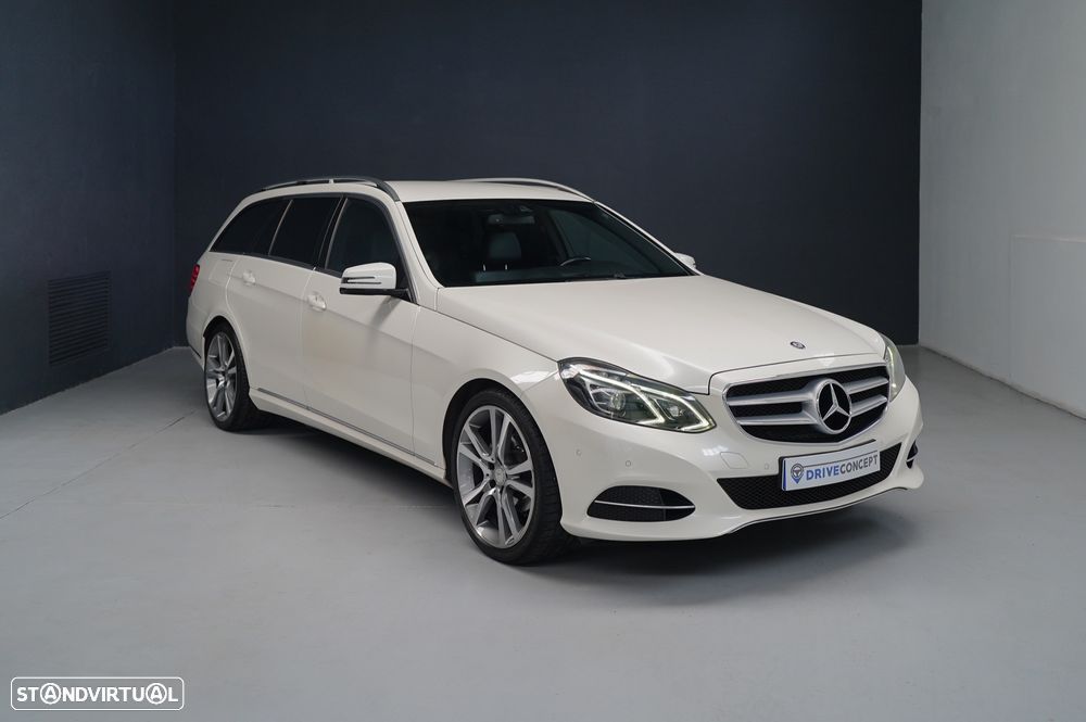 Mercedes-Benz E 220 BlueTEC Avantgarde Auto. - 1