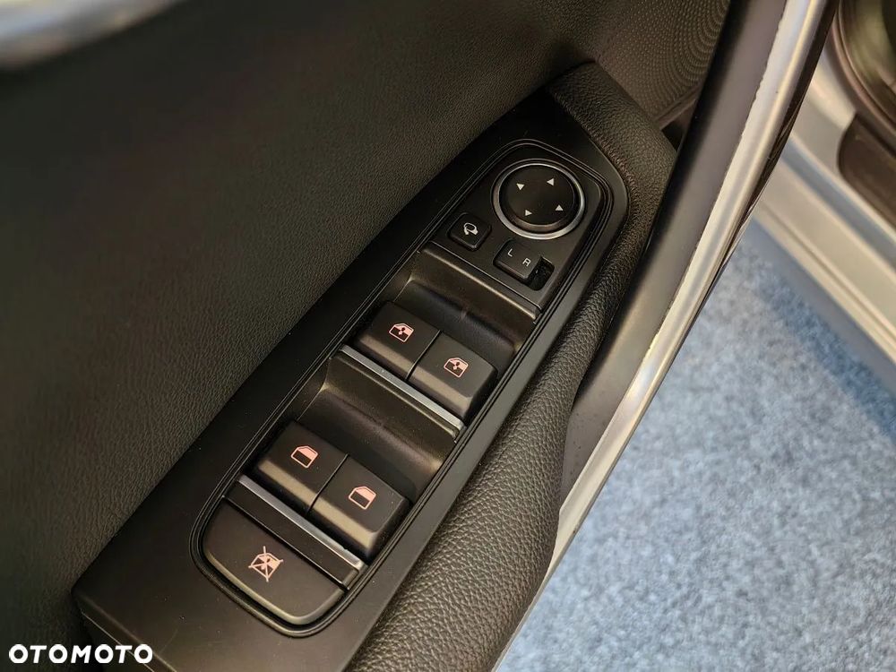 Kia Ceed SW 1.6 CRDi Platinum Edition - 11