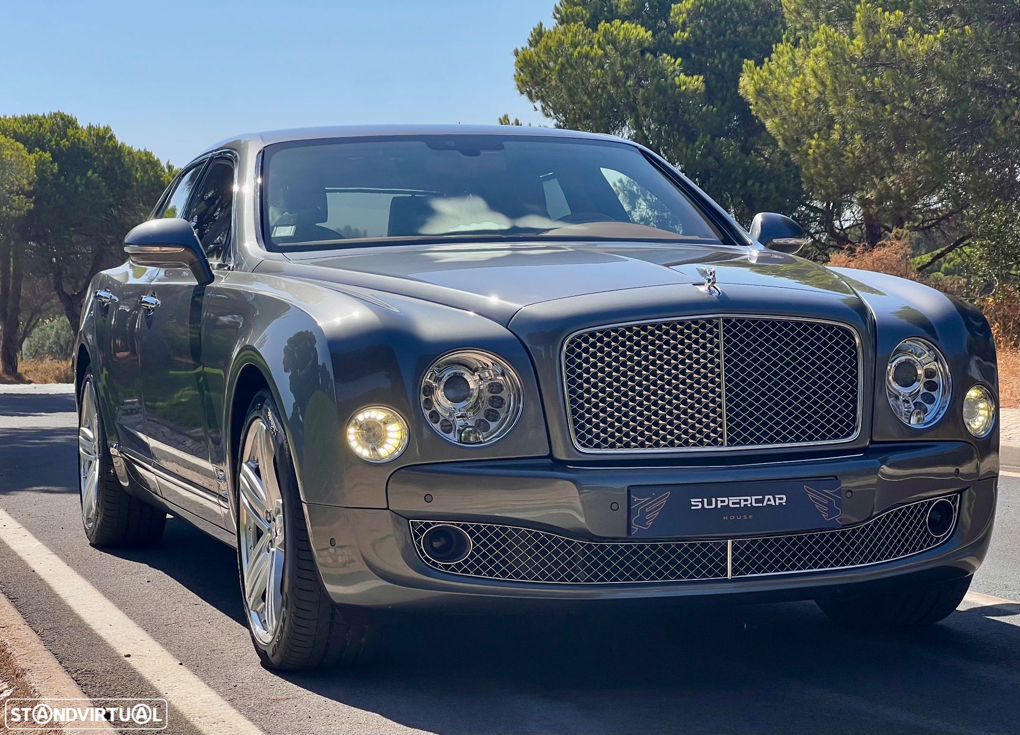 Bentley Mulsanne Standard - 1
