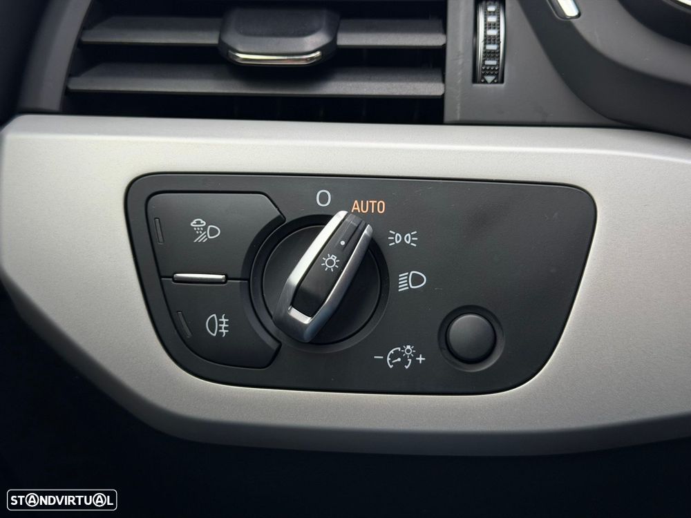 Audi A5 Sportback 40 TDI Advanced S tronic - 27