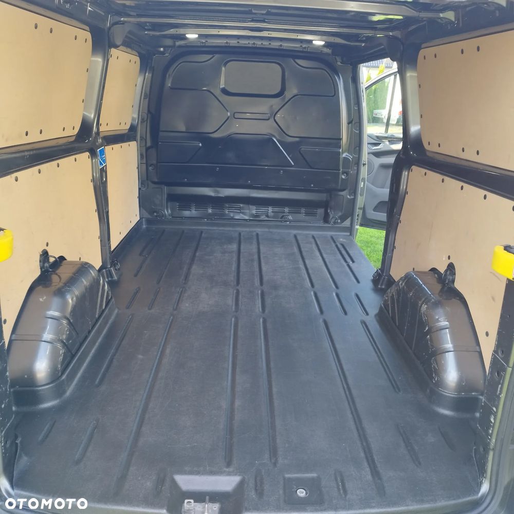 Ford Transit Custom - 15