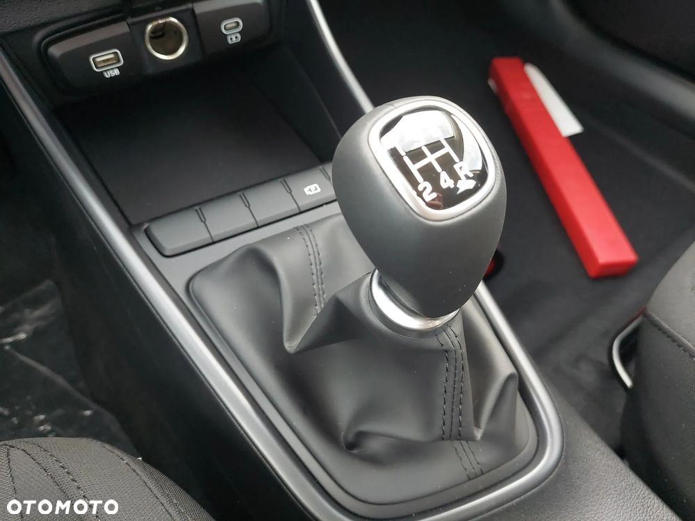 Hyundai i20 1.2 Modern - 15