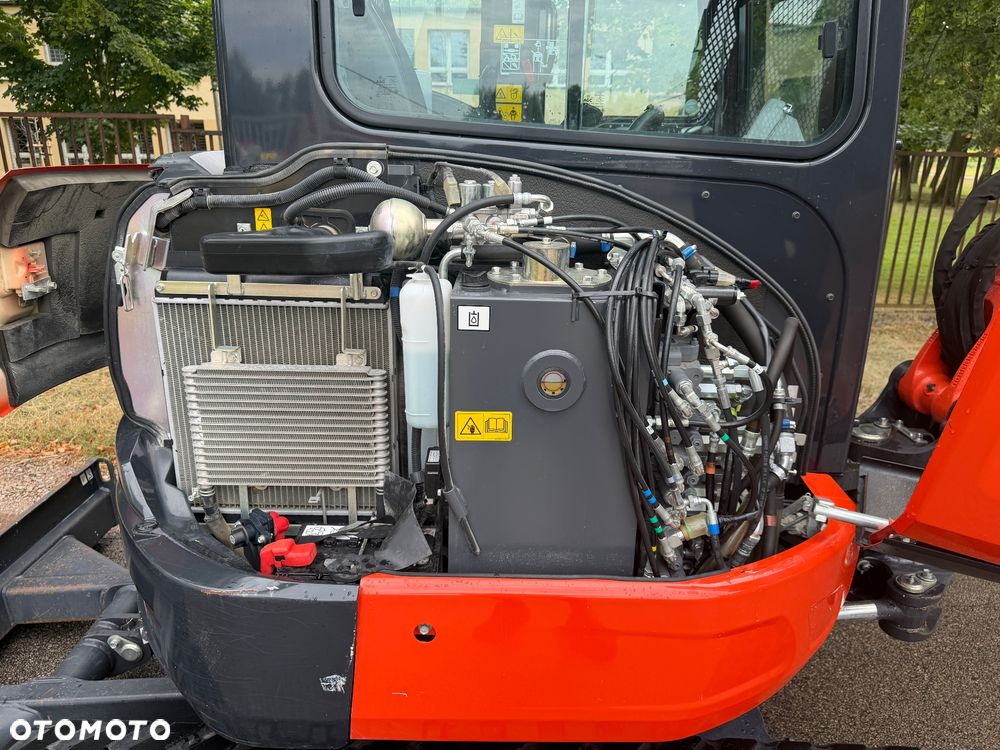 Kubota Minikoparka U36-4 - 26