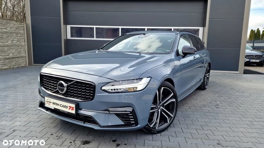 Volvo V90 T8 AWD Plug-In Hybrid R-Design - 3