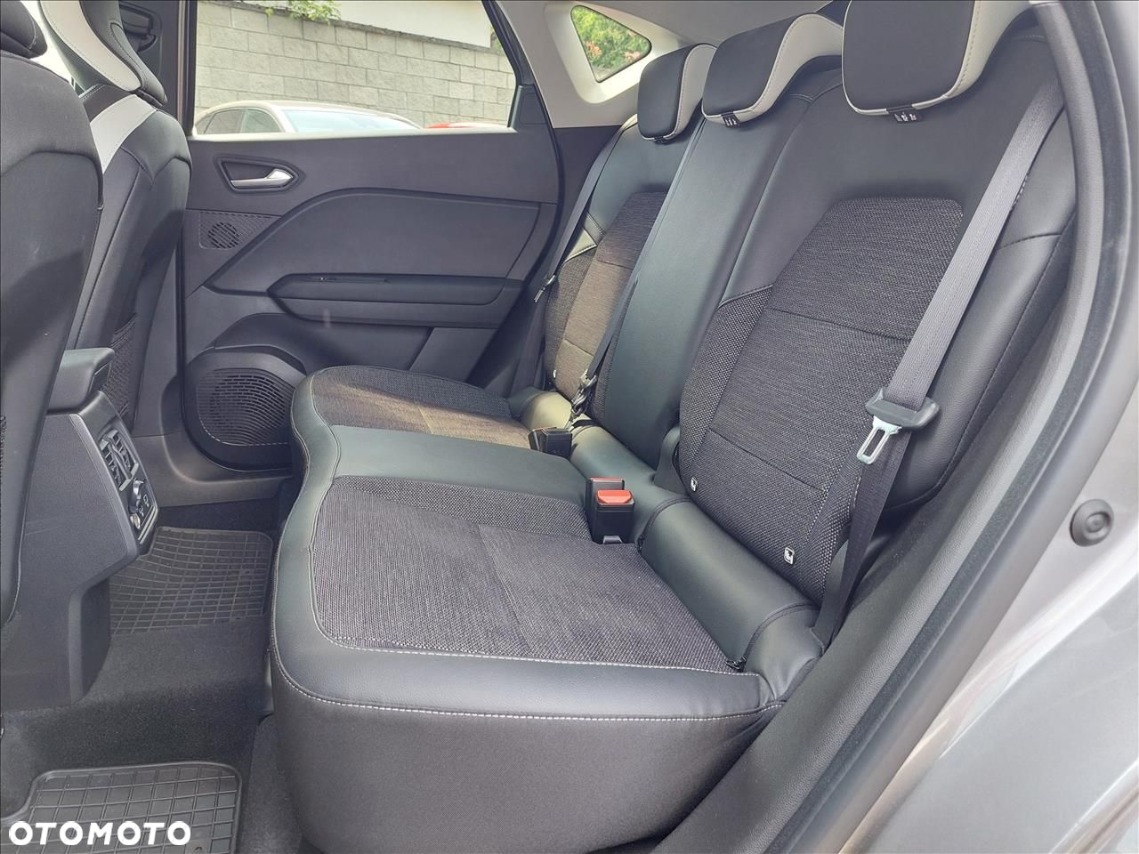 Renault Captur - 6