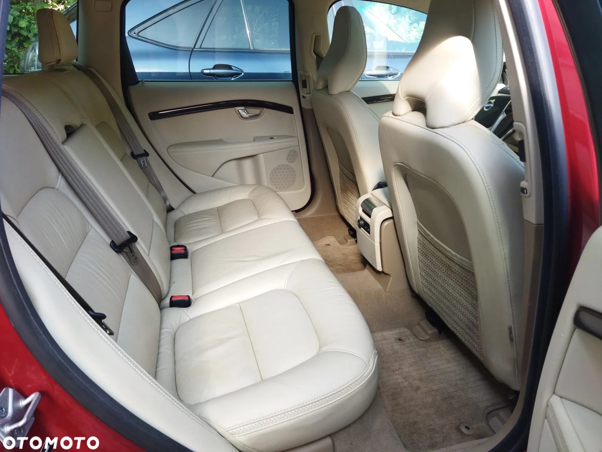 Volvo XC 70 - 9