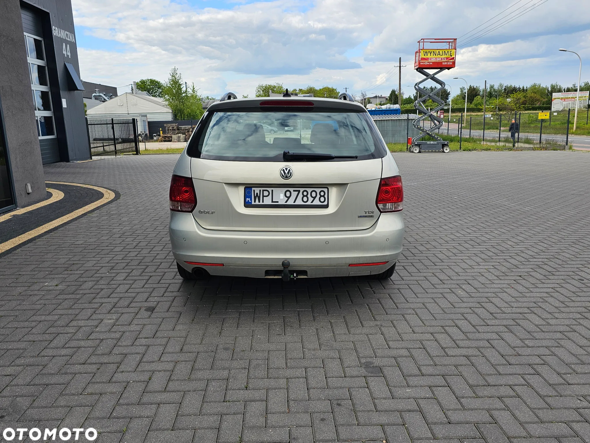 Volkswagen Golf VI 1.6 TDI Comfortline - 25