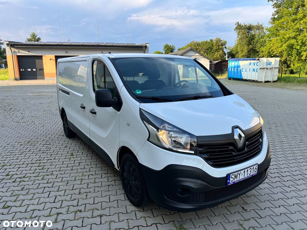 Renault Trafic - 1