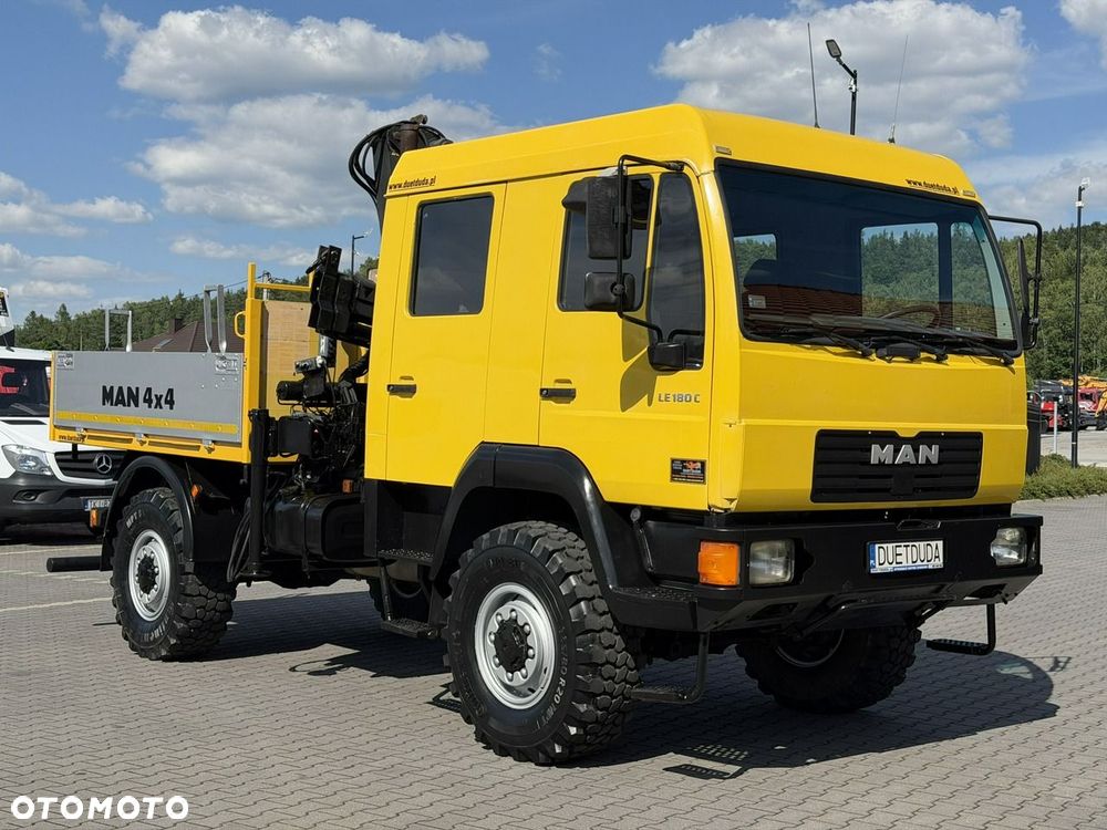 MAN LE 180C 4x4 DOKA 4.6/180KM Skrzyniowy + HDS Hiab 052-2 - 11