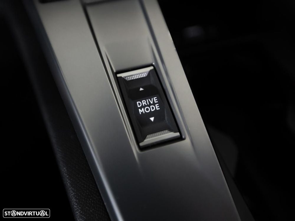 Peugeot 308 1.6 Hybrid Active e-EAT8 - 27