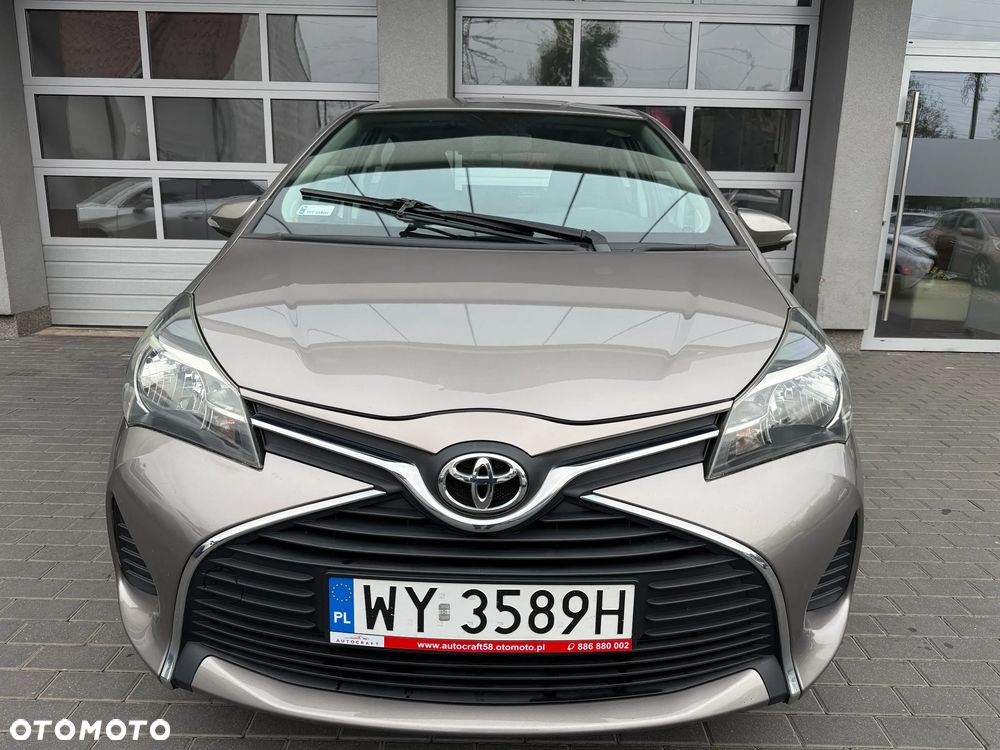 Toyota Yaris 1.0 Active EU6 - 17