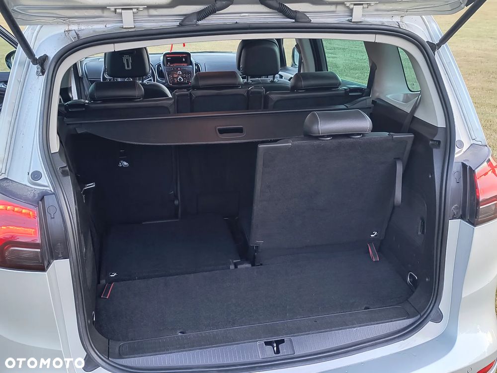 Opel Zafira 1.4 T Elite - 11