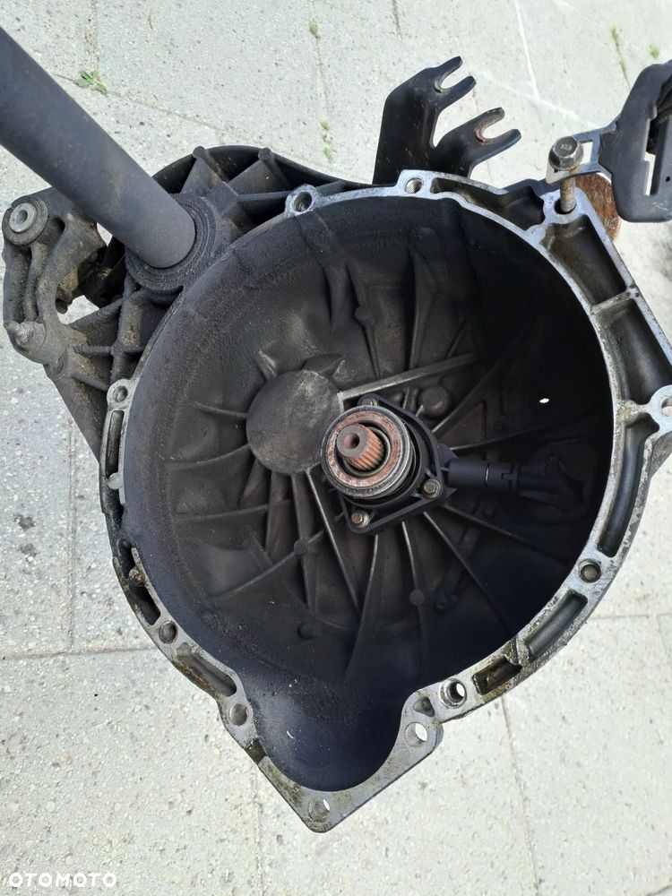 Ford Fokus 1.8 TDCi skrzynia biegów kod 6MR5R-7002-ZA  6M5R-7F096-YA - 4