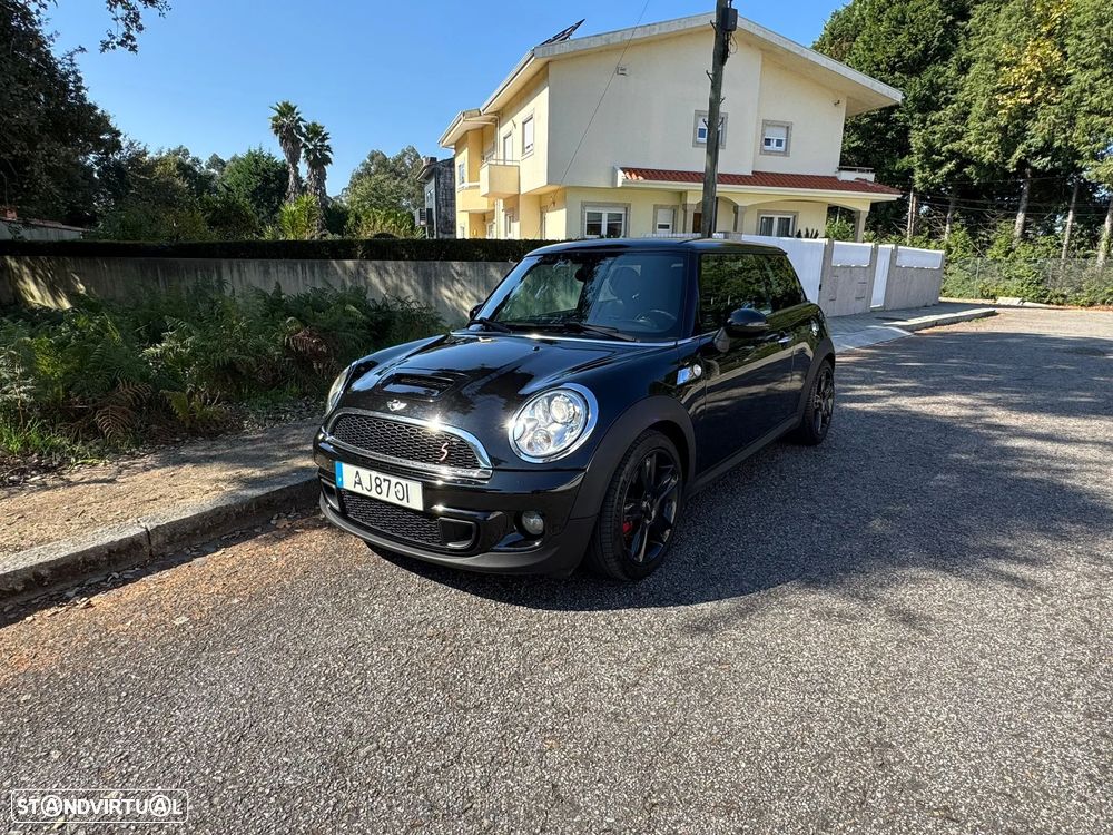 MINI 3 Portas Cooper SD - 2