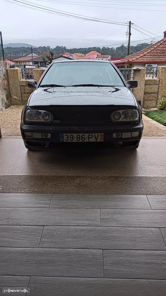 VW Golf 1.9 GTD - 1