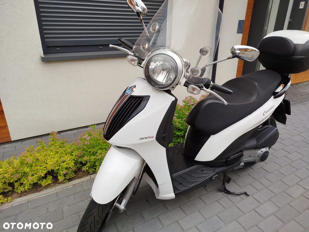 Piaggio Carnaby - 1