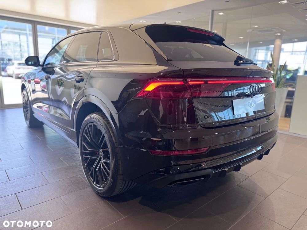 Audi Q8 - 7