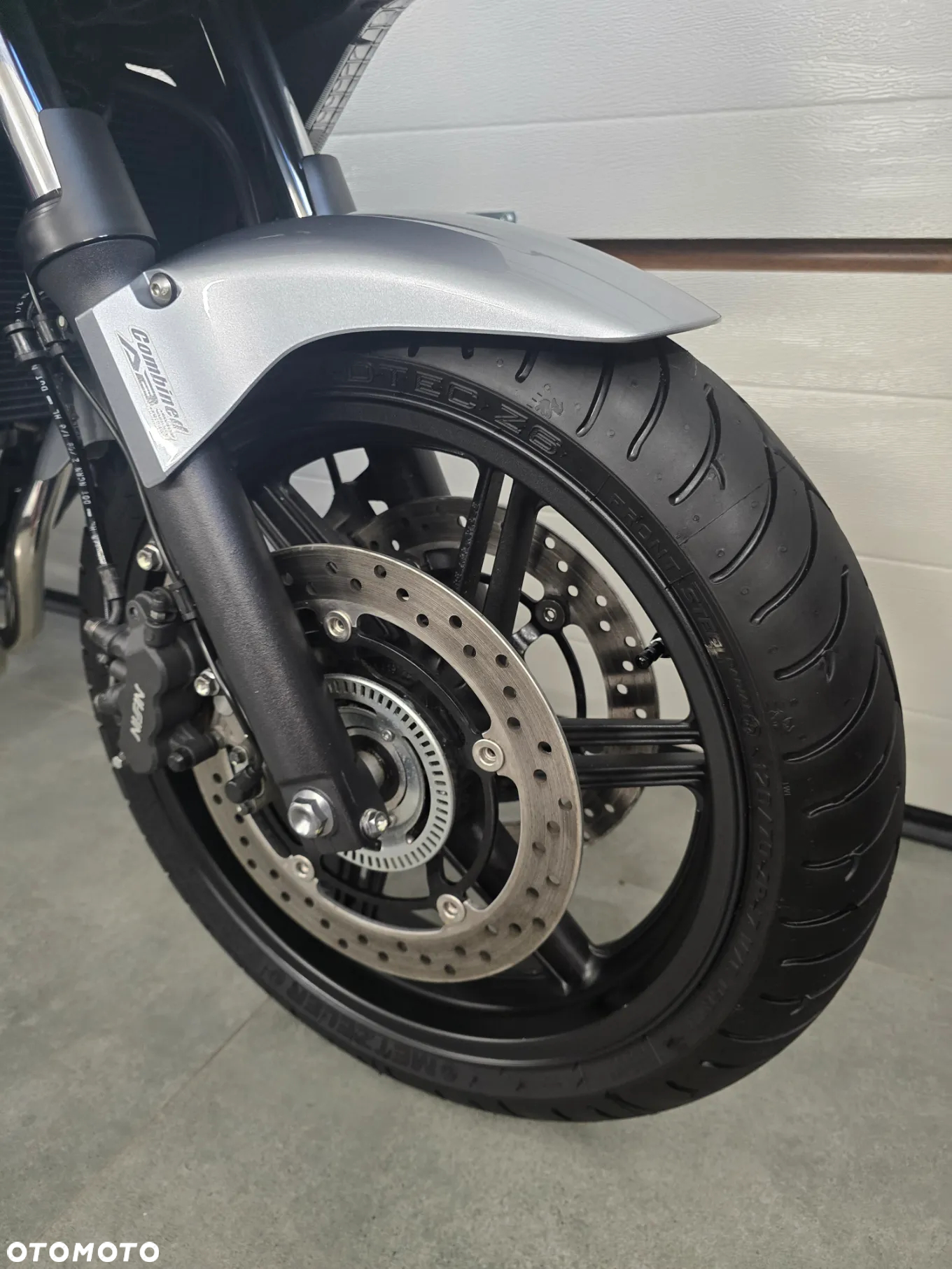 Honda CBF - 4