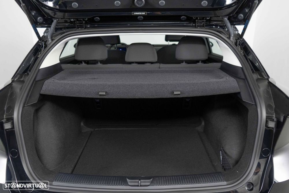 MG MG4 51 kWh Standard - 11